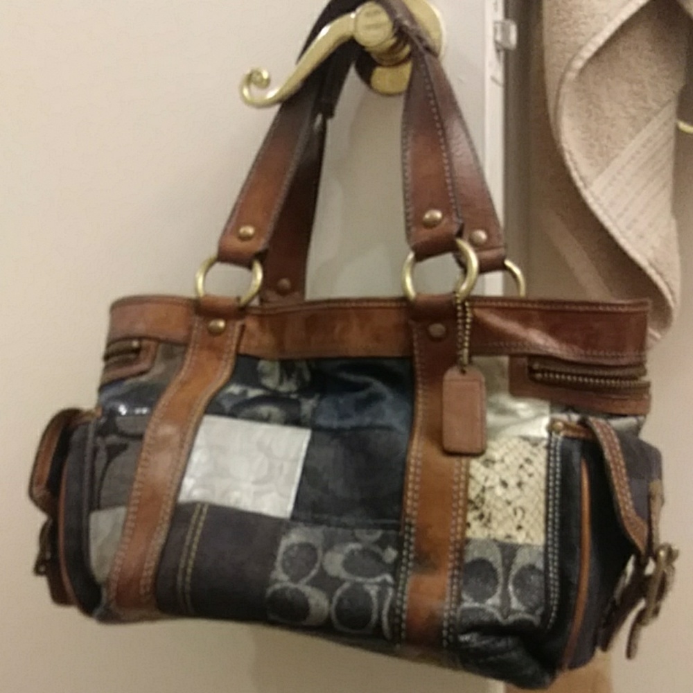 COACH RARE DENIM SATCHEL IN GREAT CONDITION!